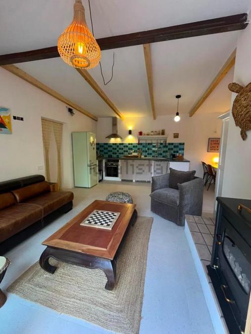 Semesterbostad Stylish & Idyllic With Private Garden 5 Min Walking From South In Gava Mar Barcelona